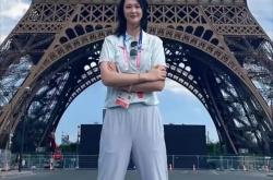 足球直播吧-美女选手风采翩翩赢得万千观众