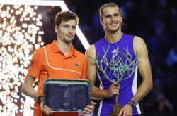 足球直播在线观看-联合杯险胜美网，兹维列夫统治全场