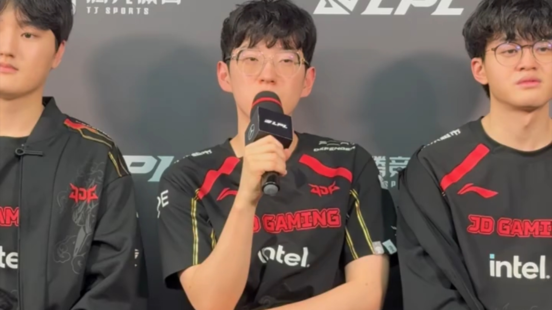 BRO横扫SHR，Scout成为全场焦点全球总决赛3:0（成都）