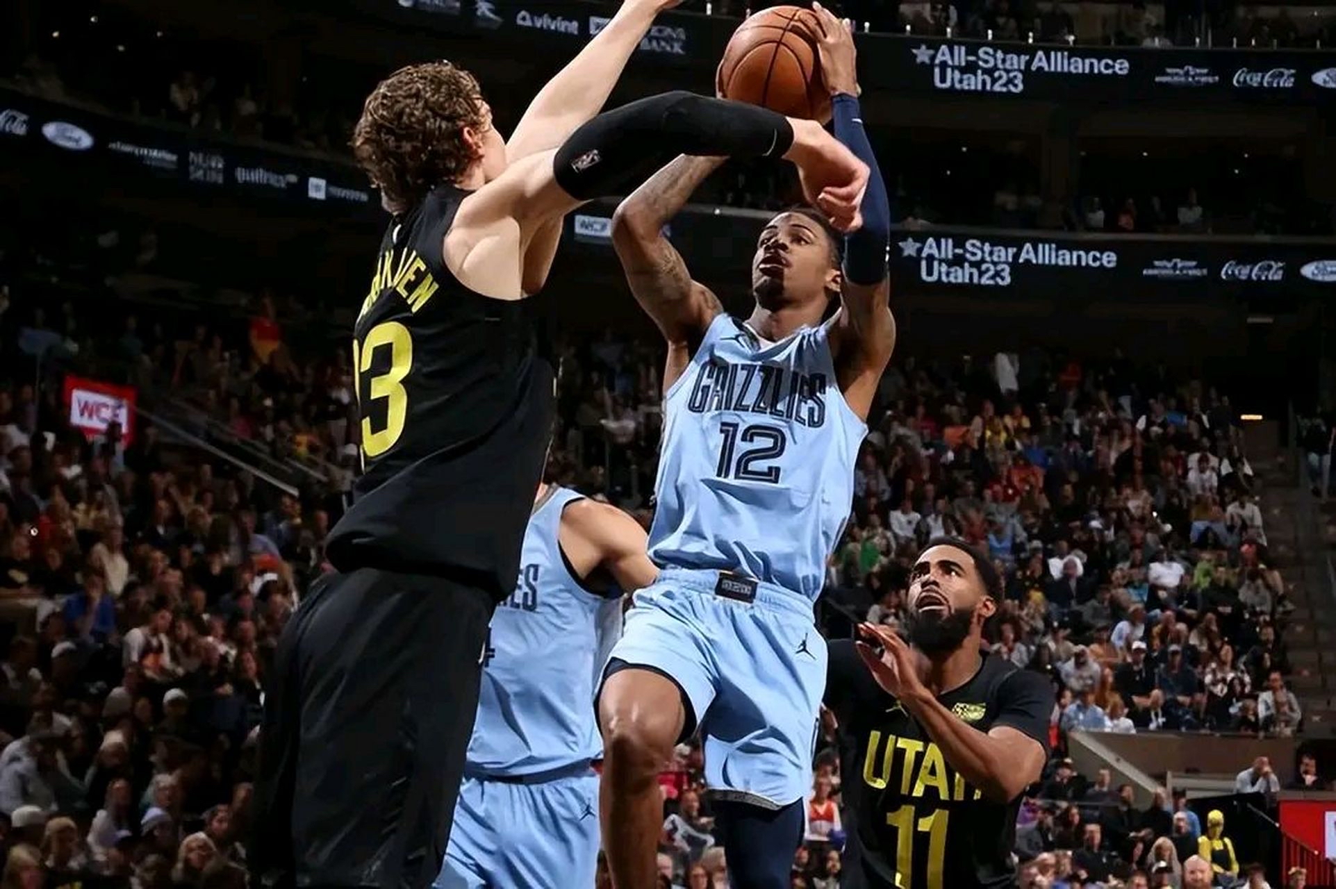 包含爵士鏖战湖人B队,莫兰特爆发神勇的词条 包含爵士鏖战湖人B队,莫兰特爆发神勇的词条