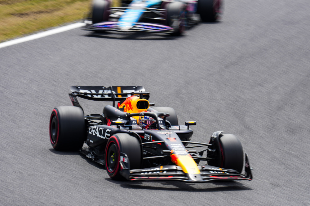 索伯车队绝杀威廉姆斯，阿隆索扛起全队